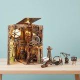 Uncle Peter's Warehouse - DIY Book Nook Kit