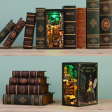 The Master's House - DIY Book Nook Kit